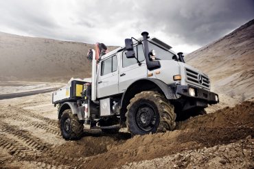 the-unimog-off-road-vehicle-of-the-year-2012-1
